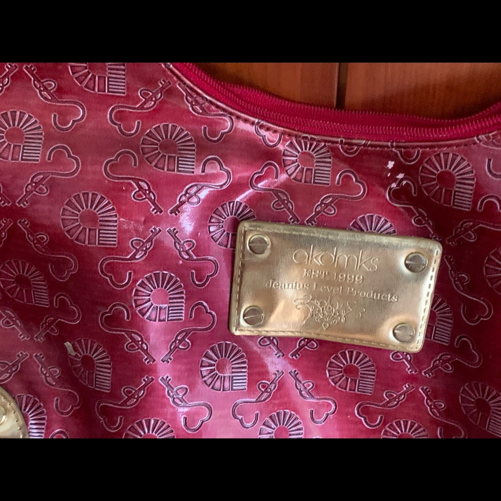 Purse - Picture 3 of 4
